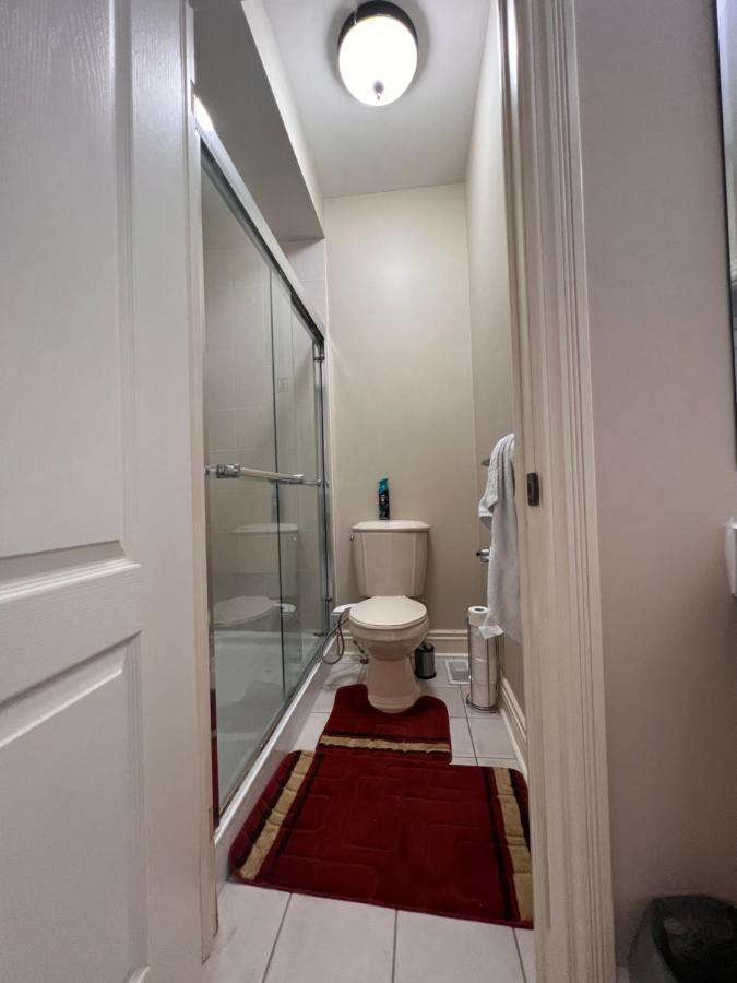 Spacious Detached In Μπράμπτον Εξωτερικό φωτογραφία